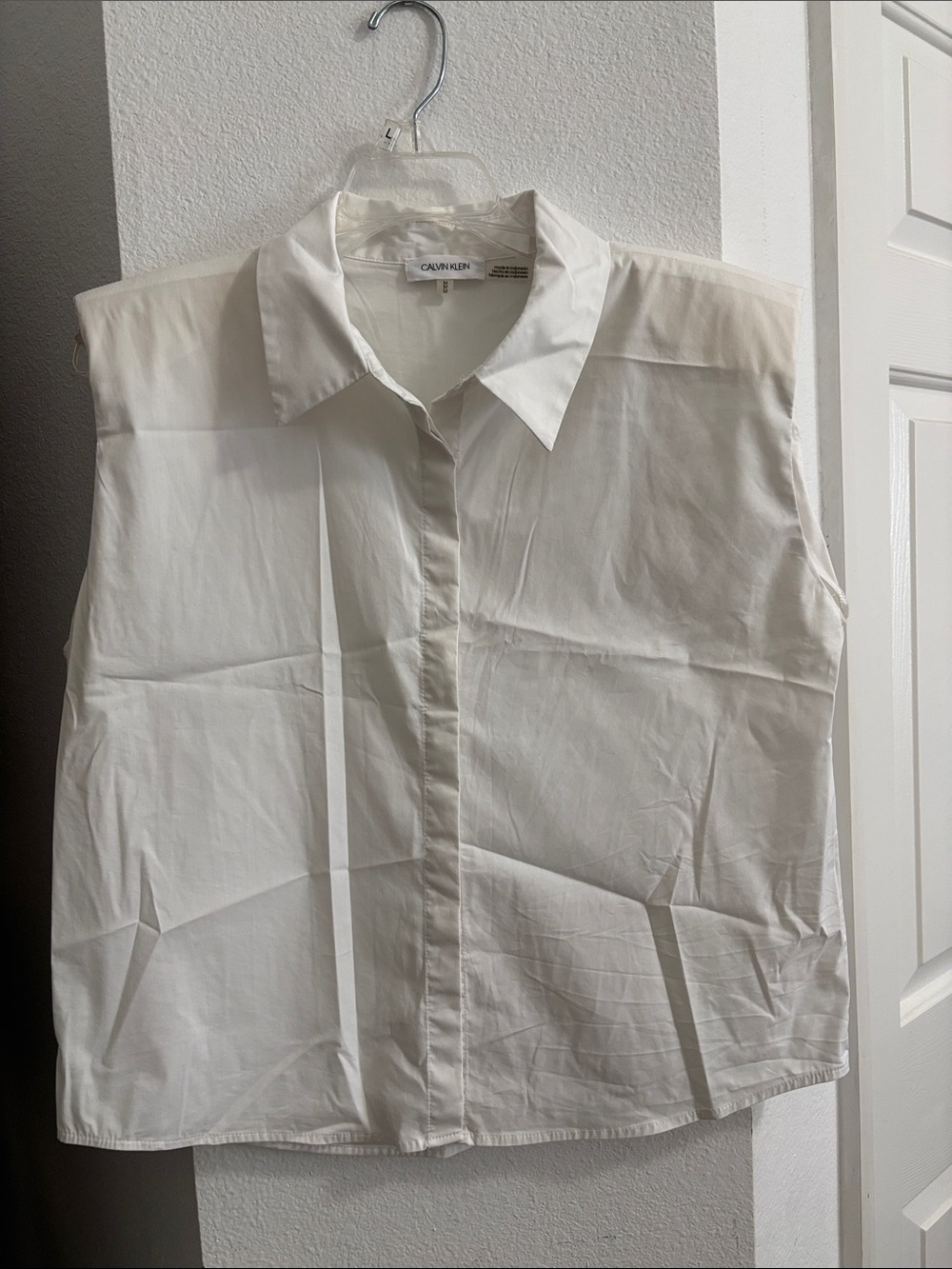 Calvin Klein White Sleeveless Button-Down Dress Shirt